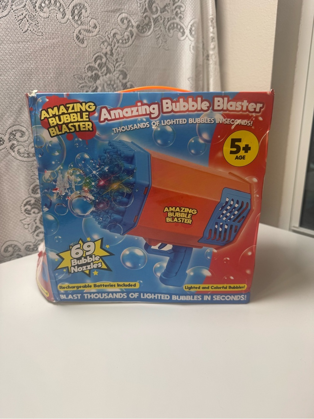 Amazing Bubble Blaster 69 Hole LED Toy Blaster, Brand New In Box